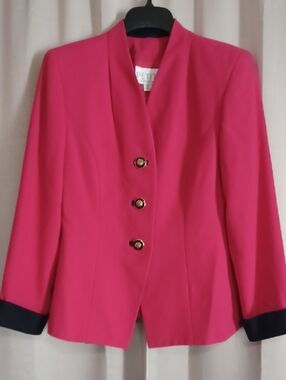 Petite Sophisticate Hot Pink Power Dressing Blazer Contrast Black Cuffs 80s Glam